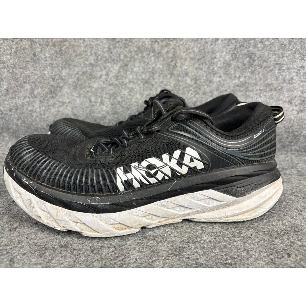 Hoka One One Bondi 7 Shoe Women's 10.5d Black White Running Comfort
